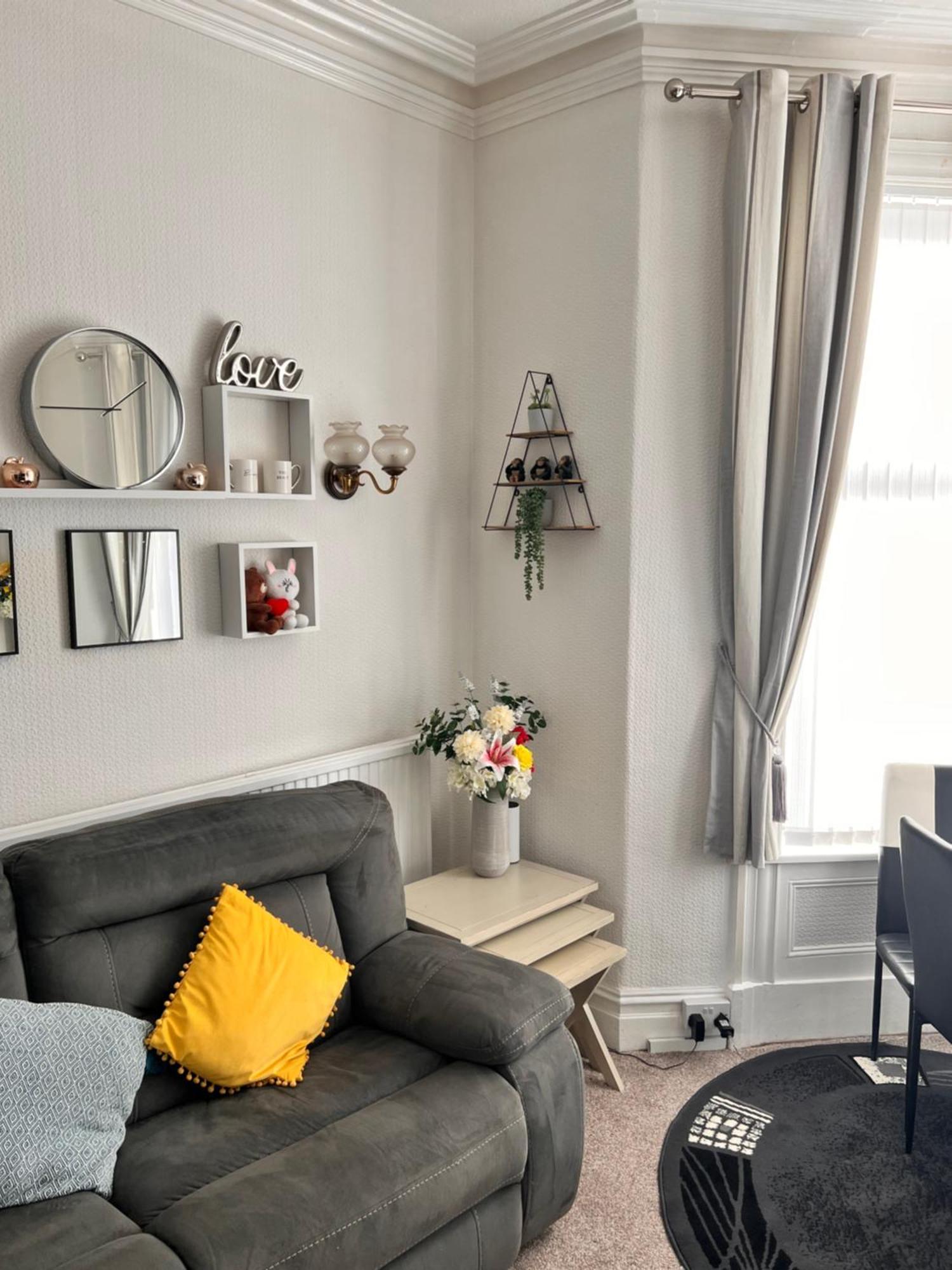 Victoria House - Self Catering Quiet Guesthouse - Adult Singles And Couples Only 黑潭 外观 照片